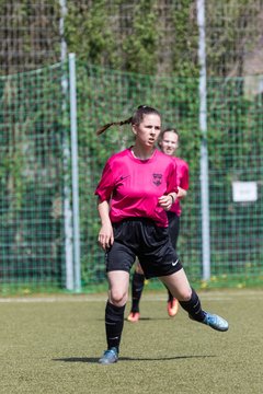 Bild 37 - B-Juniorinnen Pokalfinale SV Henstedt Ulzburg - SG Holstein Sued : 2:0